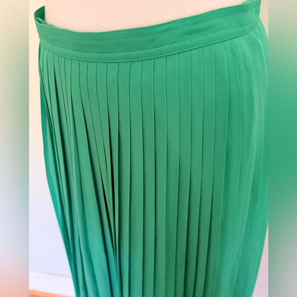 J. Crew Emerald Green Pleated Lined sz 10 Skirt